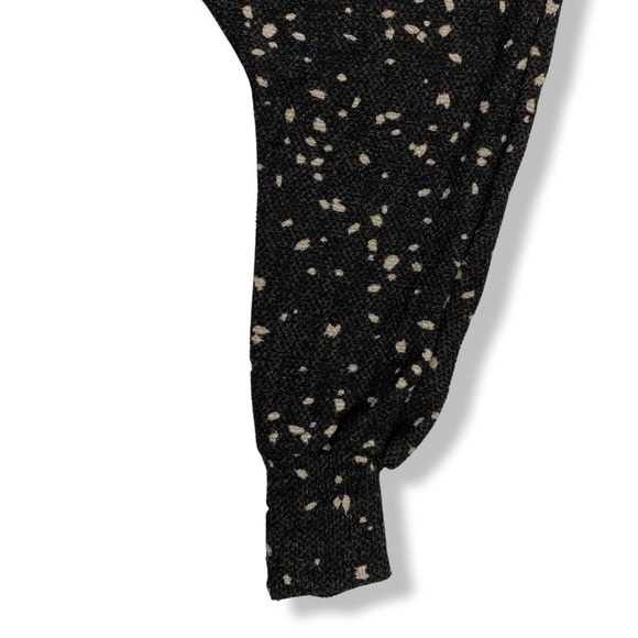 Sweater Dress, Roomy Sleeves Tight Skirt & Wide Neckline, Black & Cream, NWOT - Picture 7 of 10